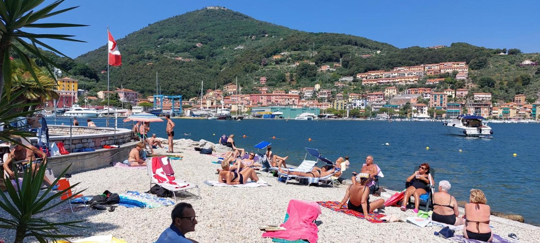 Moderno Appartamento Vista Mare, Con Parcheggio Privato Porto Venere Exterior photo